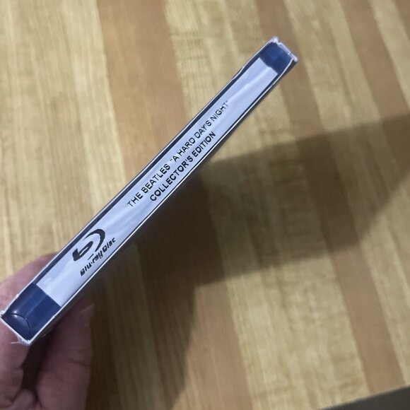 A Hard Days Night (Blu-ray Disc, 2009, Canadian) Collectors Edition Sealed! - Picture 9 of 9